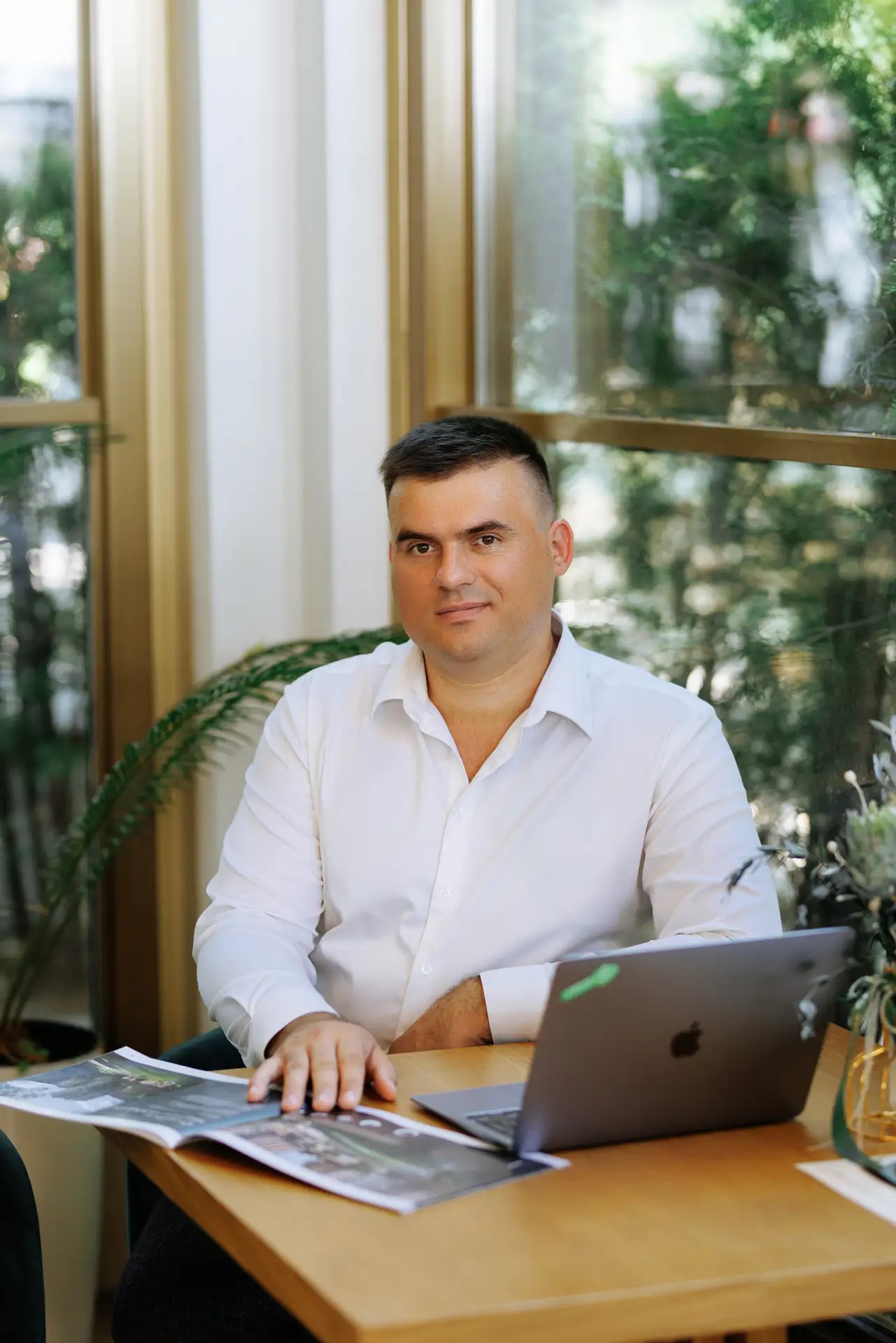 Евгений — специалист по недвижимости и строительству